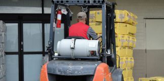 right forklift for a warehousing or logistics business